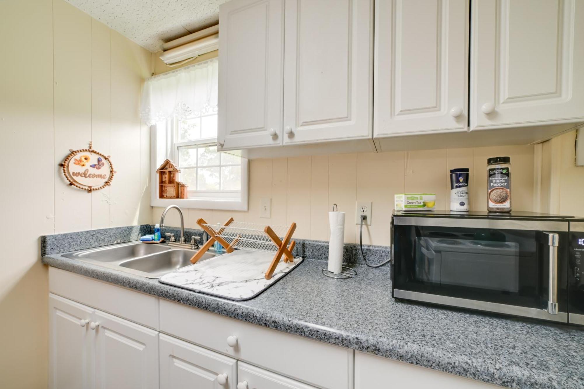 Serene Mcewen Cottage About 2 Mi To Golf Course! Exteriér fotografie