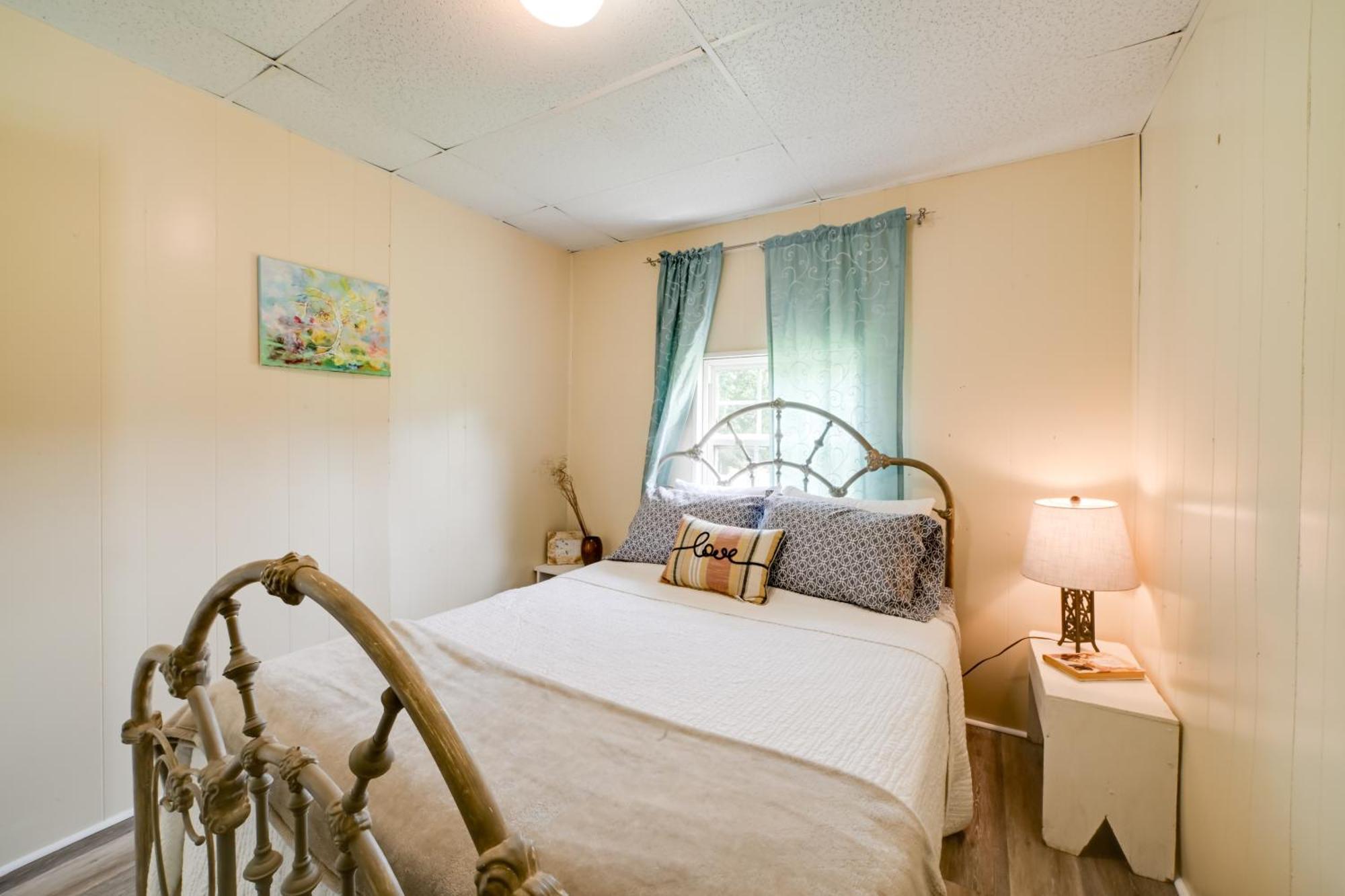 Serene Mcewen Cottage About 2 Mi To Golf Course! Exteriér fotografie